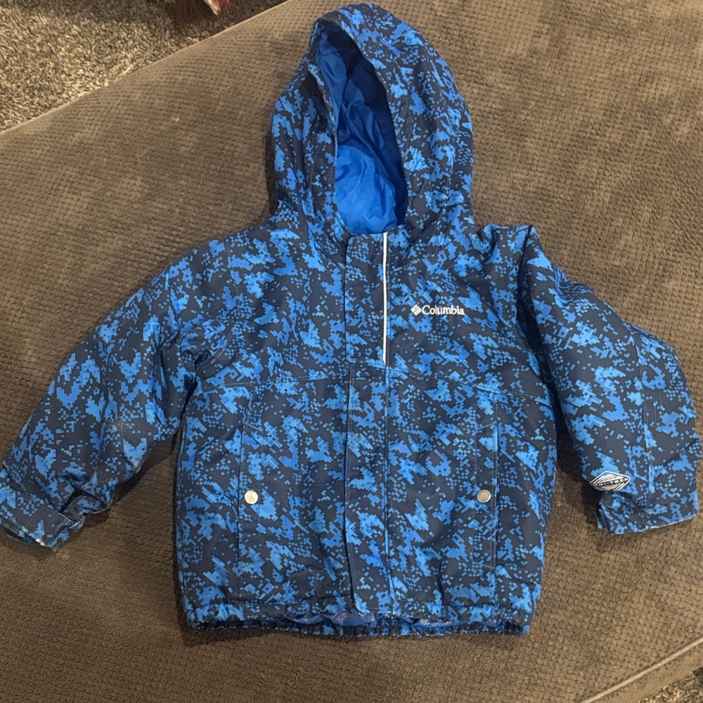 Columbia Blue and Navy Pixel Camo boys Hooded Jacket